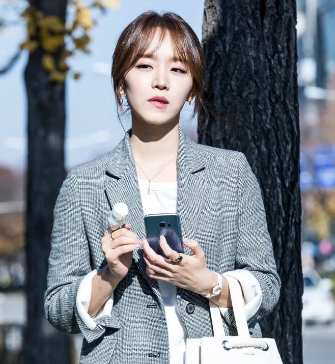 푸른바다의 전설 신혜선