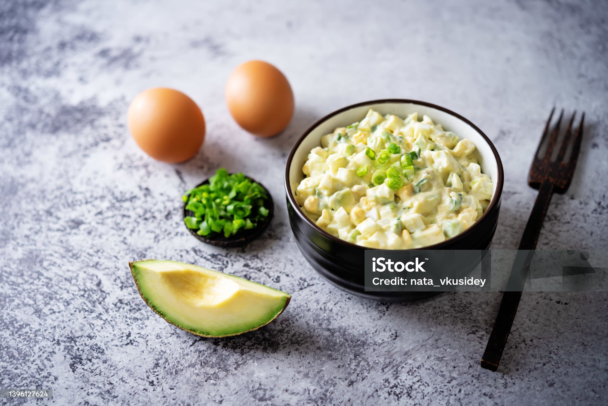 아보카드 달걀 샐러드