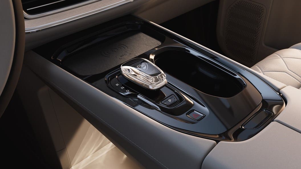 EM90의_투명한_변속_장치