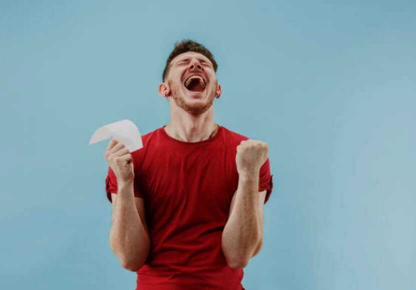 가족이 복권 당첨된 꿈해몽