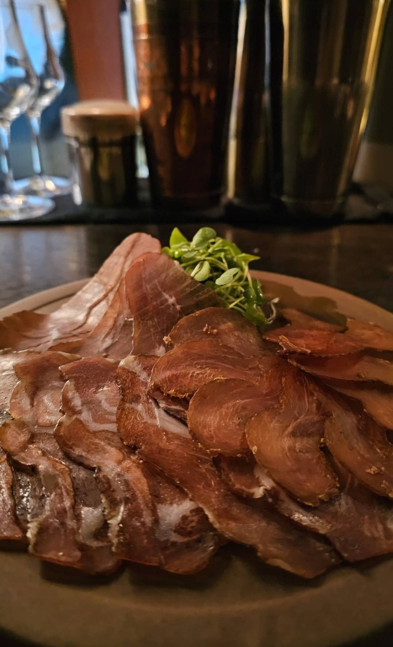 식스센스 시티투어 유재석 서울 중구 맛집 빠삼 명동숙희 홍콩티 가게정보
