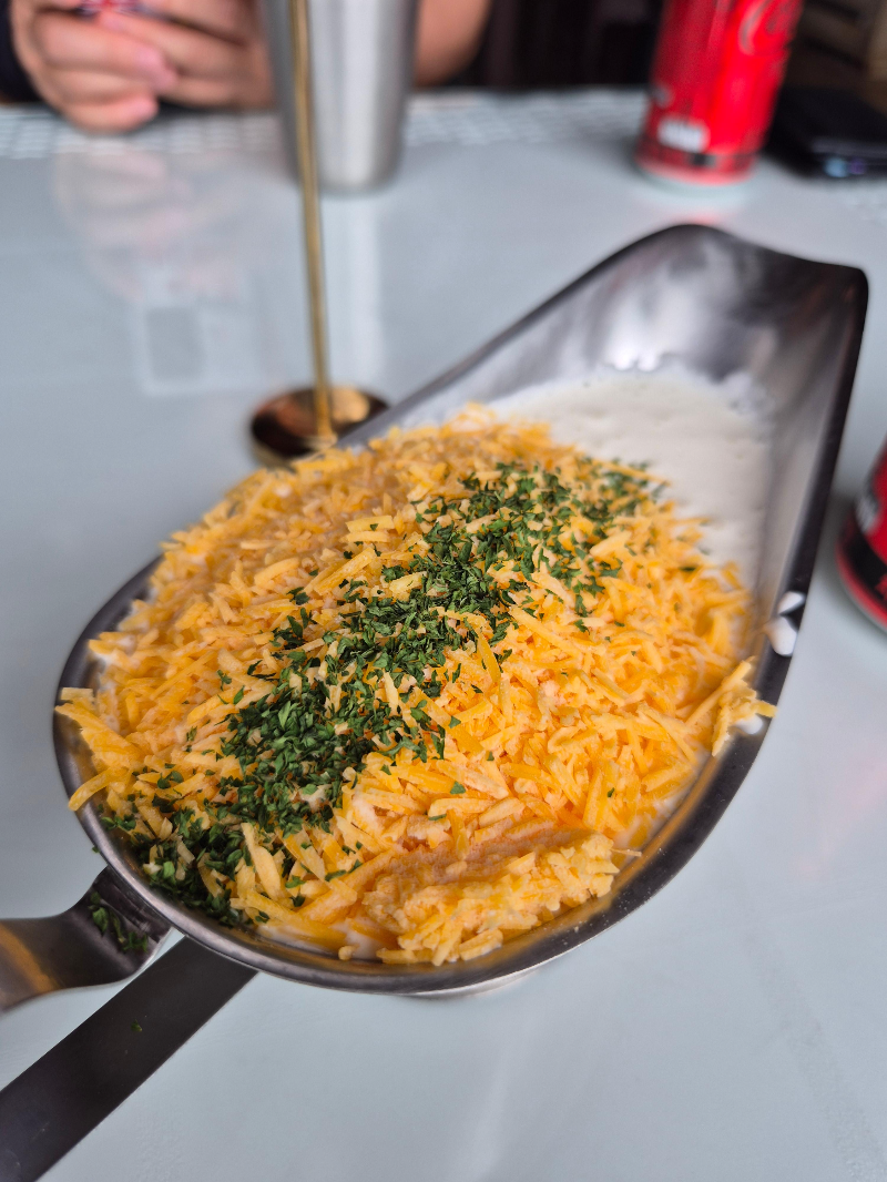 판타스틱버거 치즈눈보라 스푼치즈감자