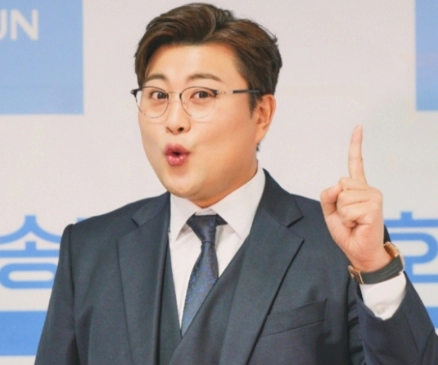 김호중 프로필 나이 고향 학력 소속사 콘서트 일정