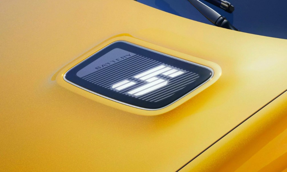 소형전기차 르노 5 E-Tech - 르노의 새로운 디자인 해치백