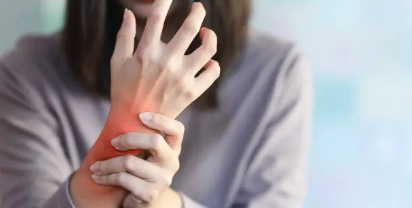 손목터널증후군의 원인과 증상 그리고 치료방법