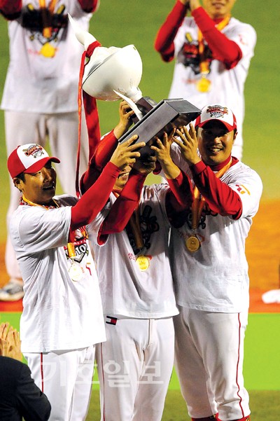 SK 와이번스 시절 이호준 NC 다이노스 신임 감독 