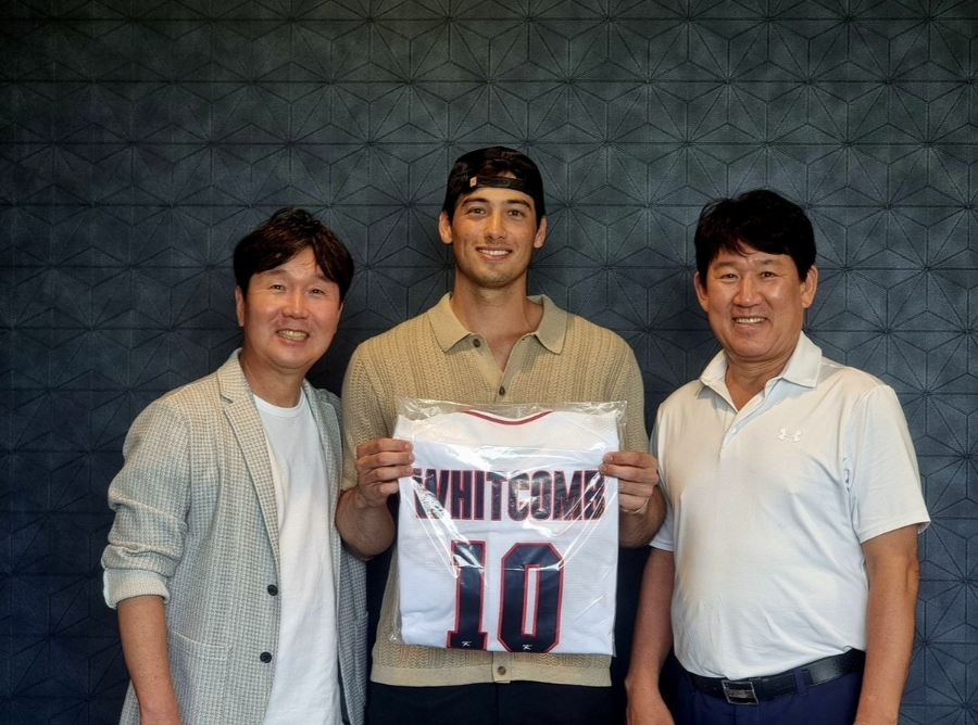 셰이 위트컴 국적