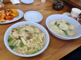 칼만둣국