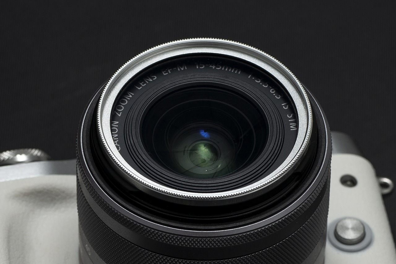 카메라 렌즈 관련 이미지