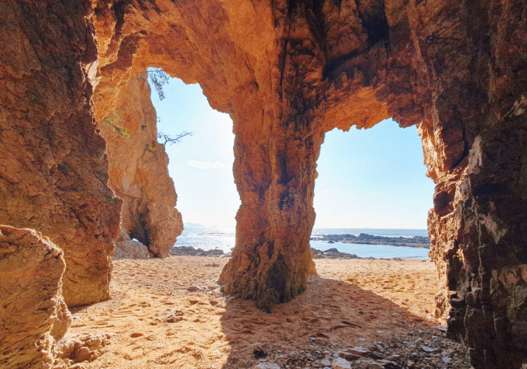 파도리-해식동굴