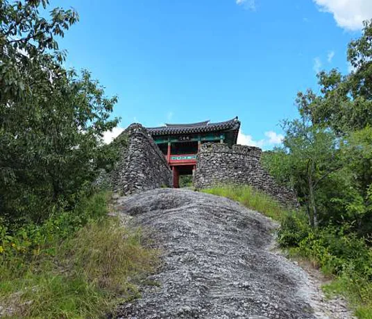금성산성