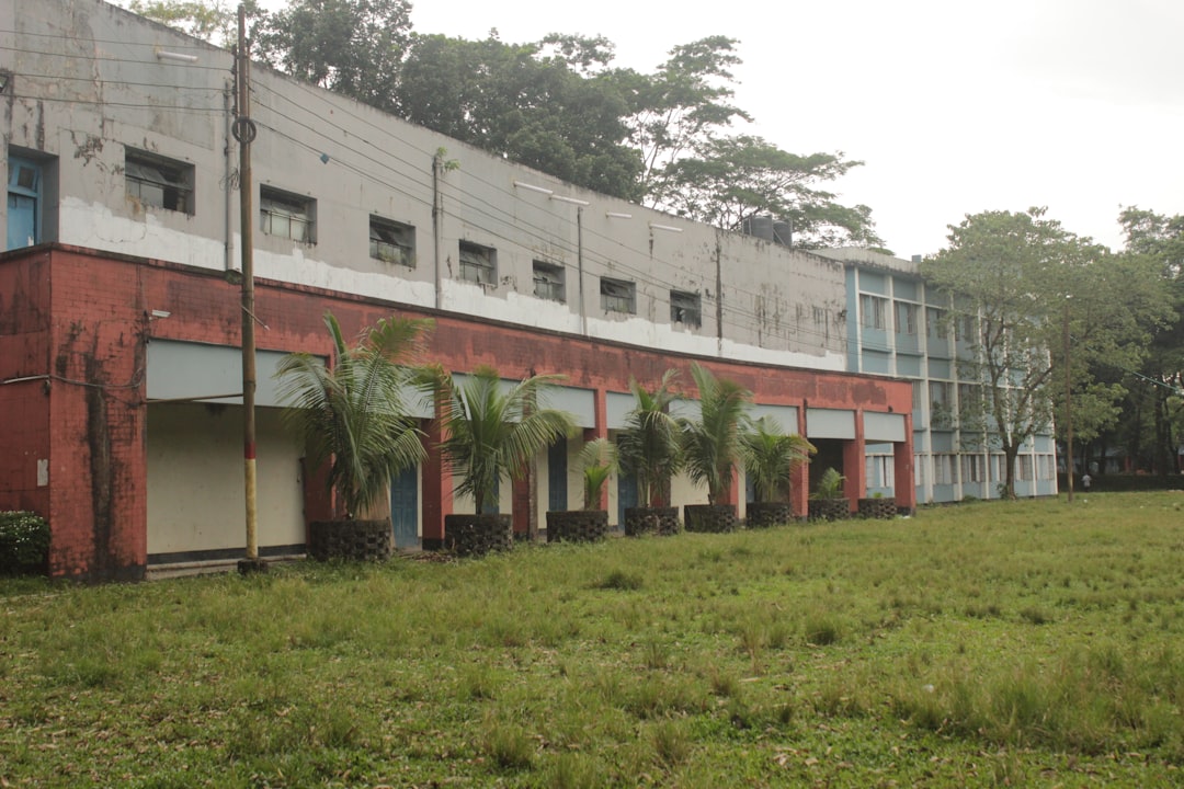 Ulsan H High School