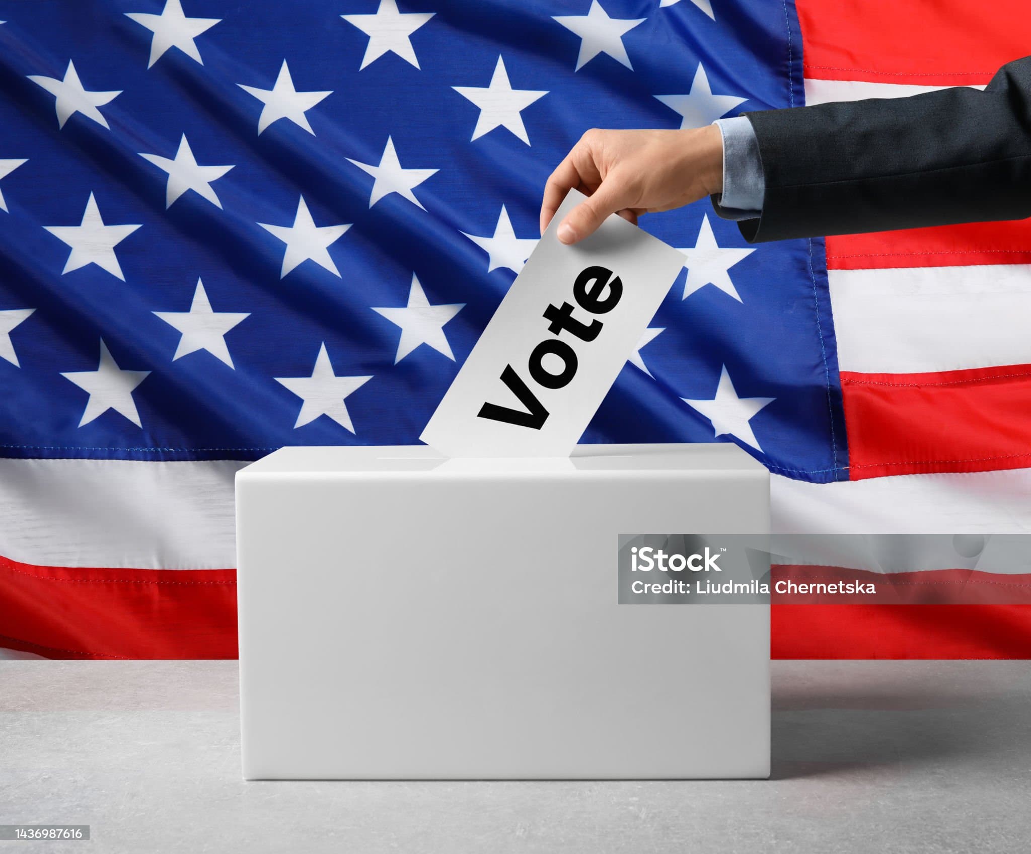 블록체인 기반의 전자 투표 시스템: 투명성과 보안성 강화