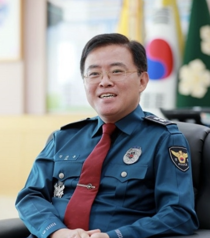 진교훈1