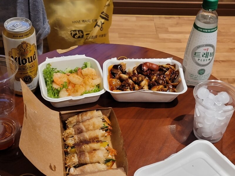 경주-중앙시장-야시장에서-사온-음식들