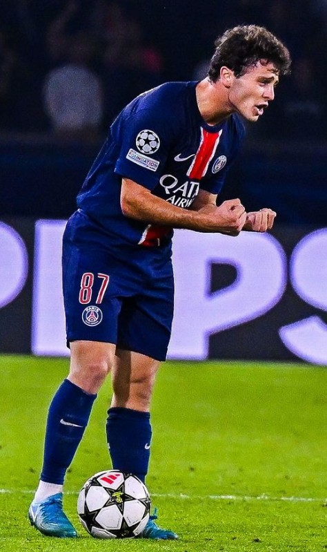 psg-지로나-ucl