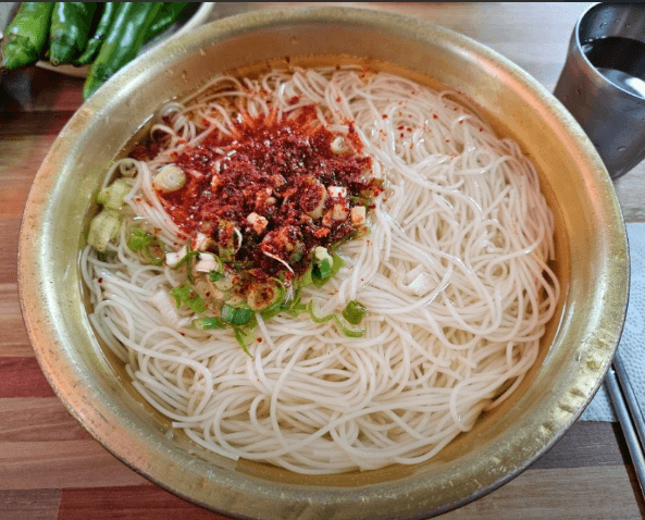 생방송투데이 추억의 잔치국수 할머니국수