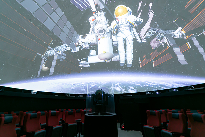 대전시민천문대 천체투영실 안내 