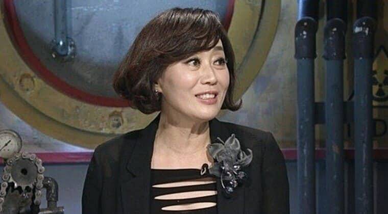 가수-하춘화