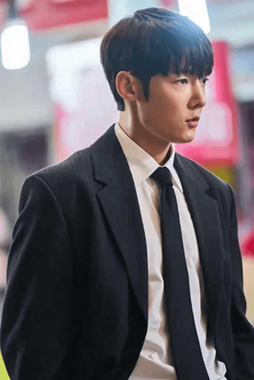 낮과 밤이 다른 그녀 계지웅