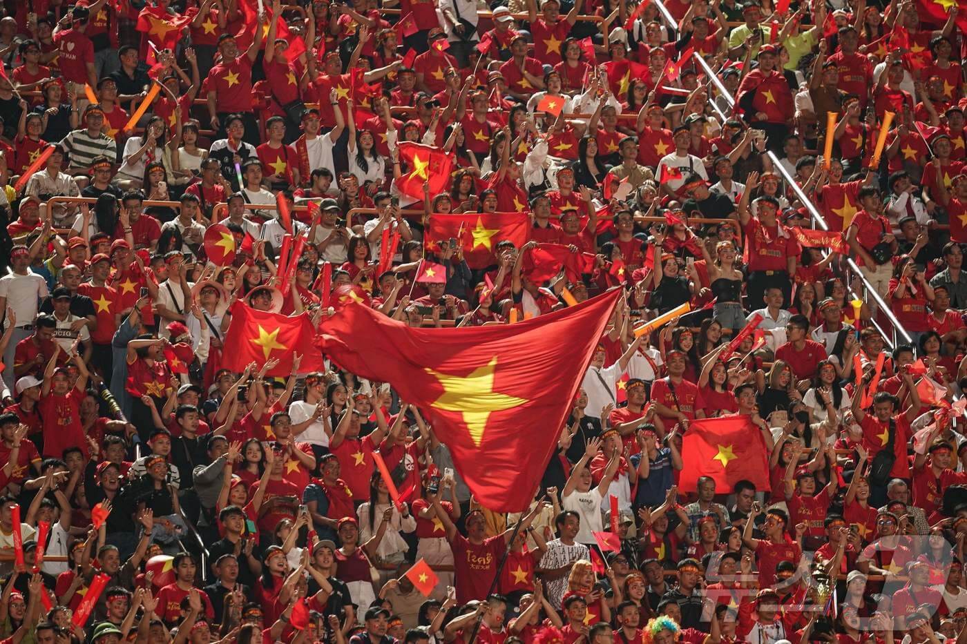 미쓰비시컵 김상식 베트남 우승