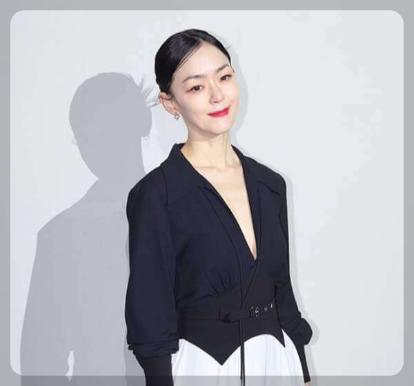 김윤아 뇌신경마비 투병