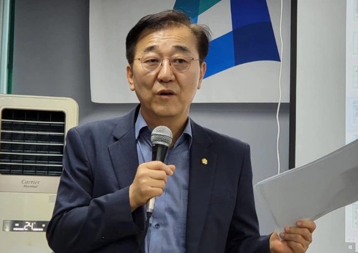 김윤덕 국회의원 프로필 나이 고향 학력 재산 페이스북