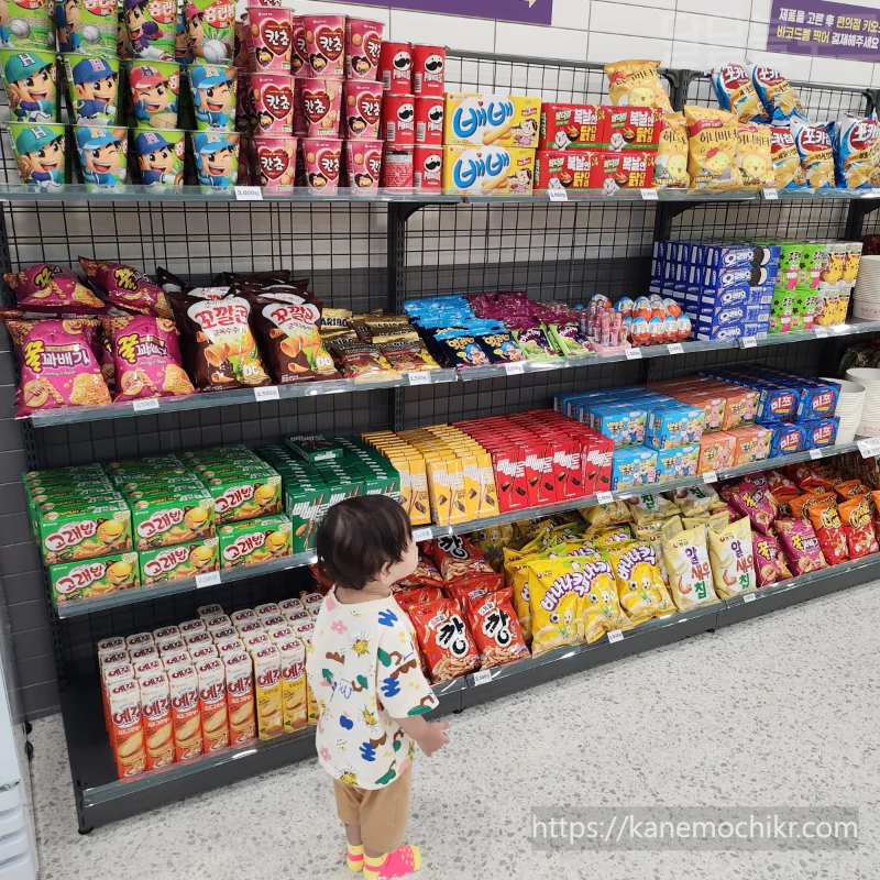 플레이월드-키즈카페-과자-간식