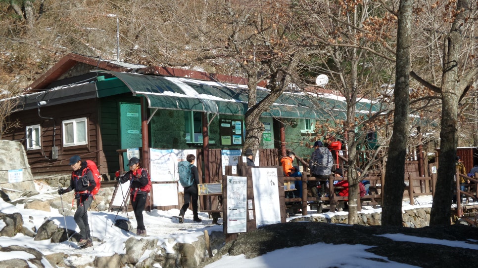 100대명산 등산하기 세번째 지리산(智異山) 은 대한민국을 대표하는 명산이자, 우리 민족의 정신이 깃든 산 남한의 최고 명산 천왕봉의 산