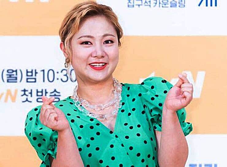 개그우먼-박나래