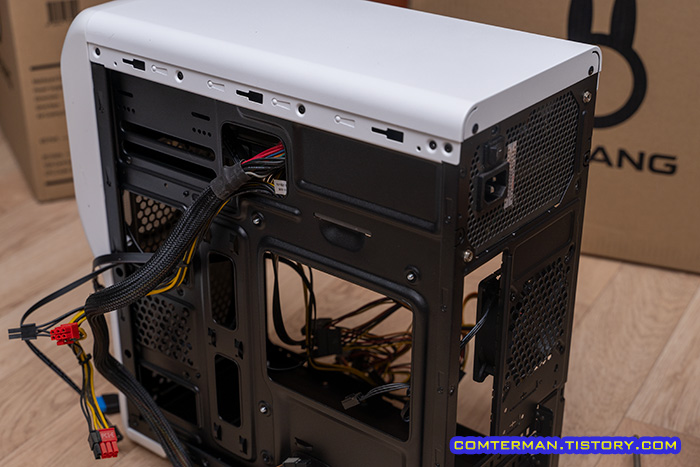 미니타워 케이스 조립 순서