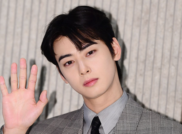 차은우 도청 50대 여성 