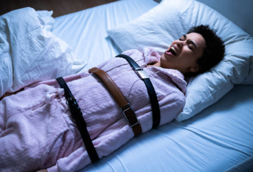 가위 눌리는 원인과 이유, 가위 눌림 증상 및 현상에서 깨는 방법.