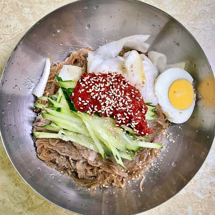 생방송투데이 경동시장 청량리 매운 냉면 맛집