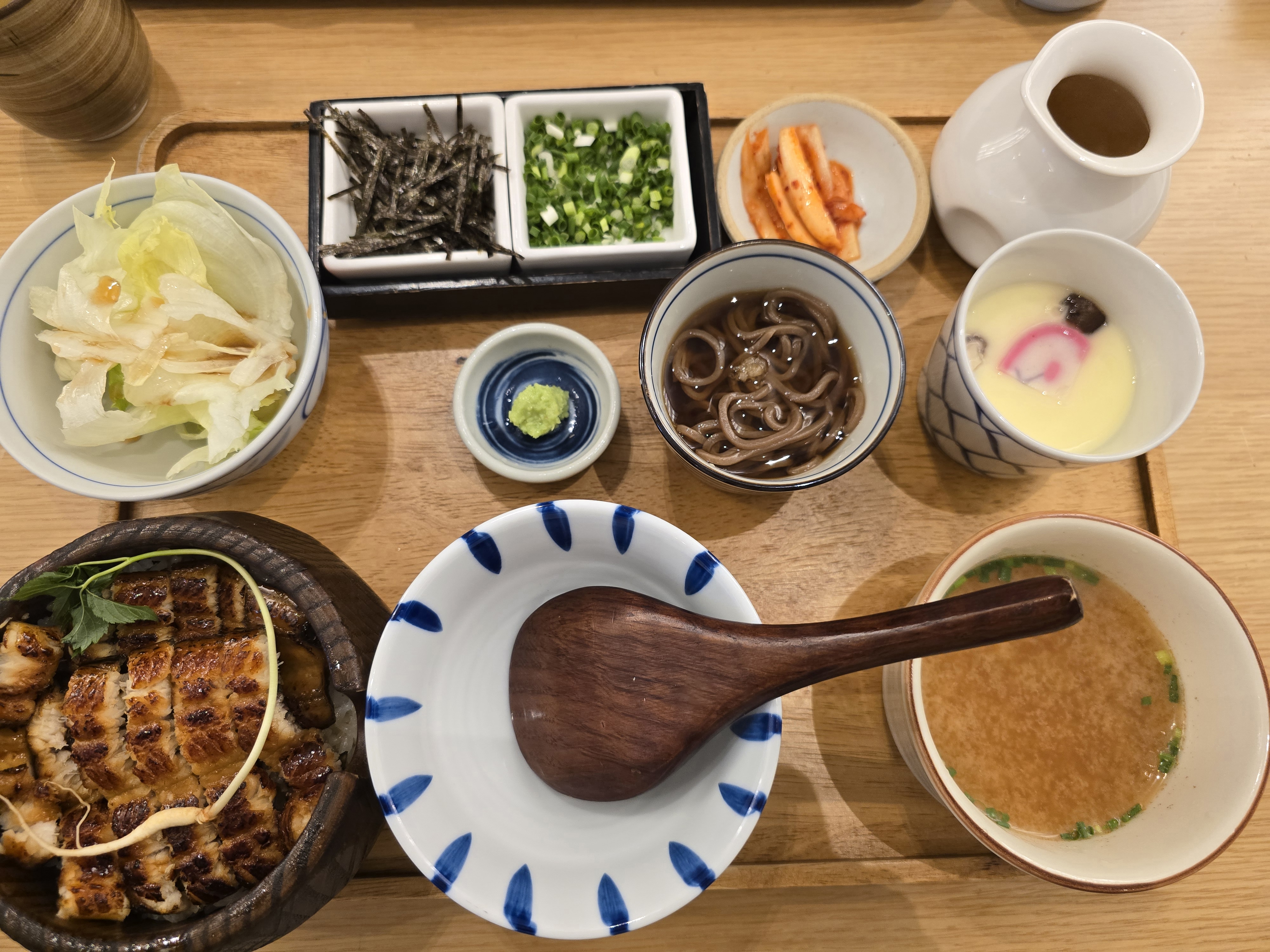 과천 지식정보타운에 있는 양산도 히츠마부시