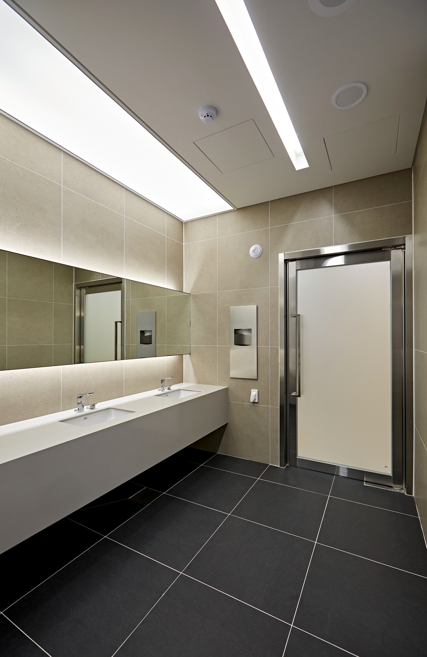 사무실화장실인테리어