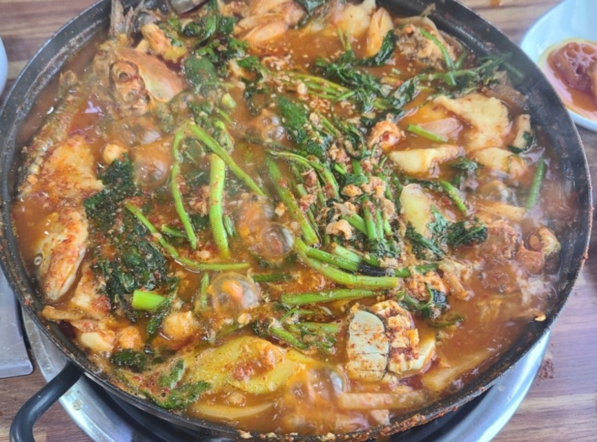 한국인의밥상-임진강-어수제비-임진강쉼터어부식당