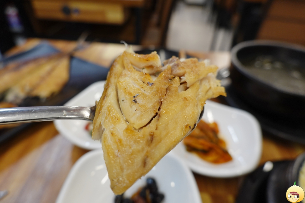 고등어구이 한점