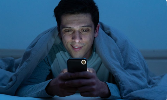 스마트폰 사용 노인 인지 저하 예방 효과 관련 이미지