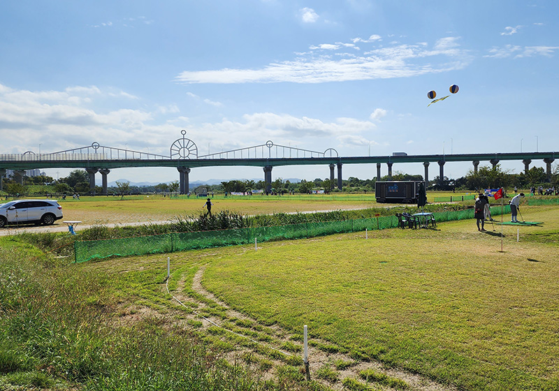 하루 대기자만 수백명 서봉파크골프장