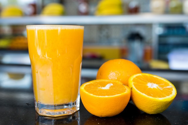 과일 먹고 바로 양치, 치아 부식, 팁줌