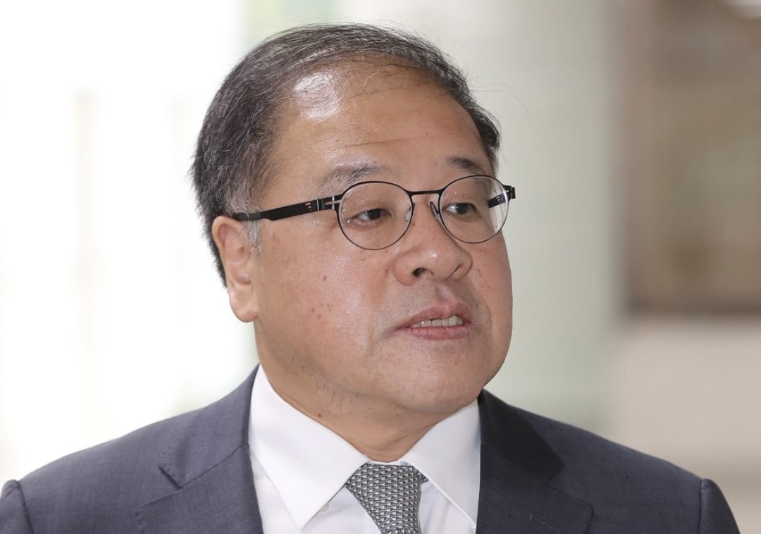 정치인 안종범