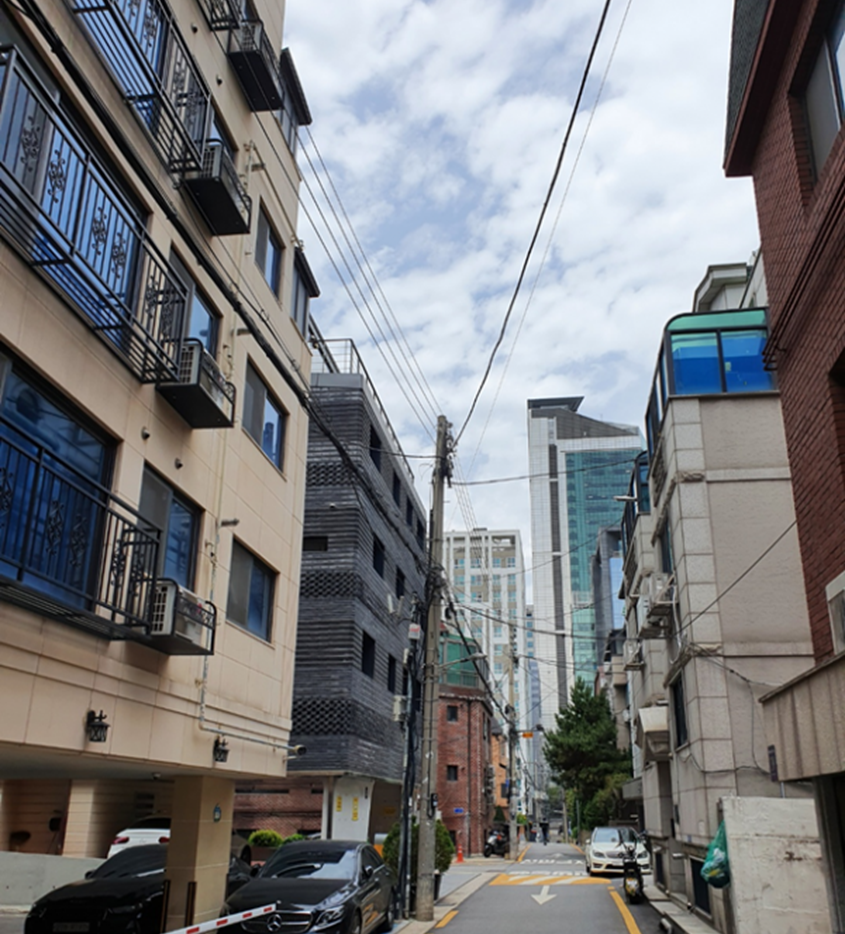 다세대 주택과 다가구 주택이 밀집된 풍경