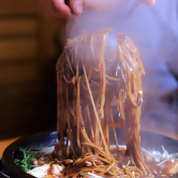 생생정보 기다려야 제맛 찹쌀 누룽지 돌판 짜장