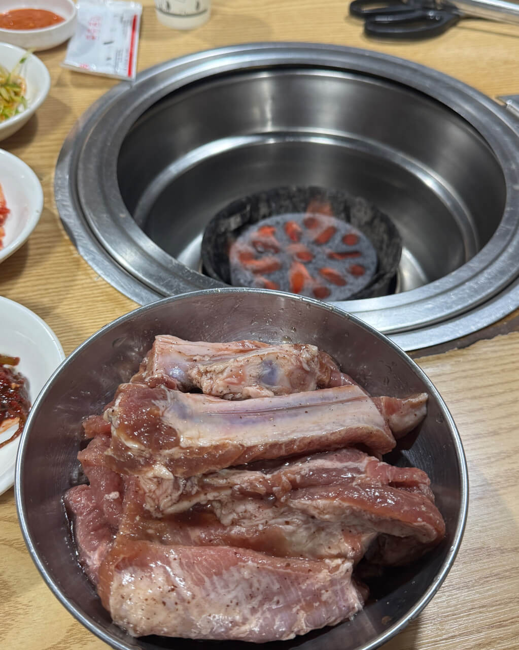 핸썸즈 성수동 돼지갈비 식당 갈비집 핸썸가이즈 저메추