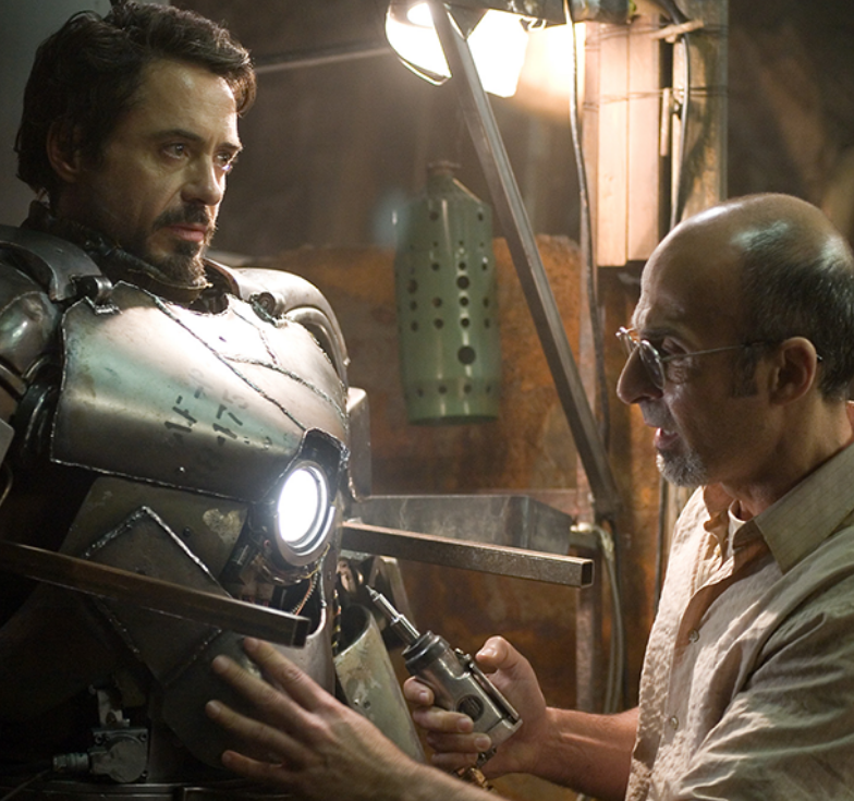 아이언맨1 도우미 잉센