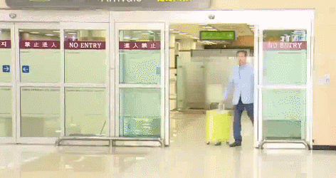 원조 노룩패스