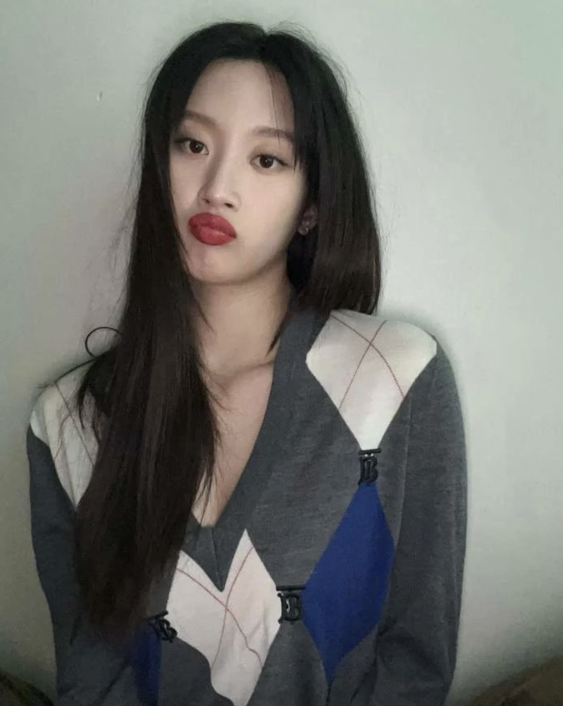 문가영 인스타 셀카