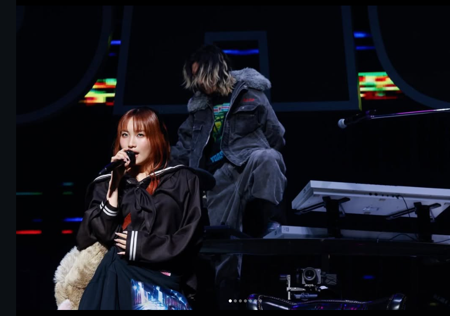 요아소비 이쿠타 리라