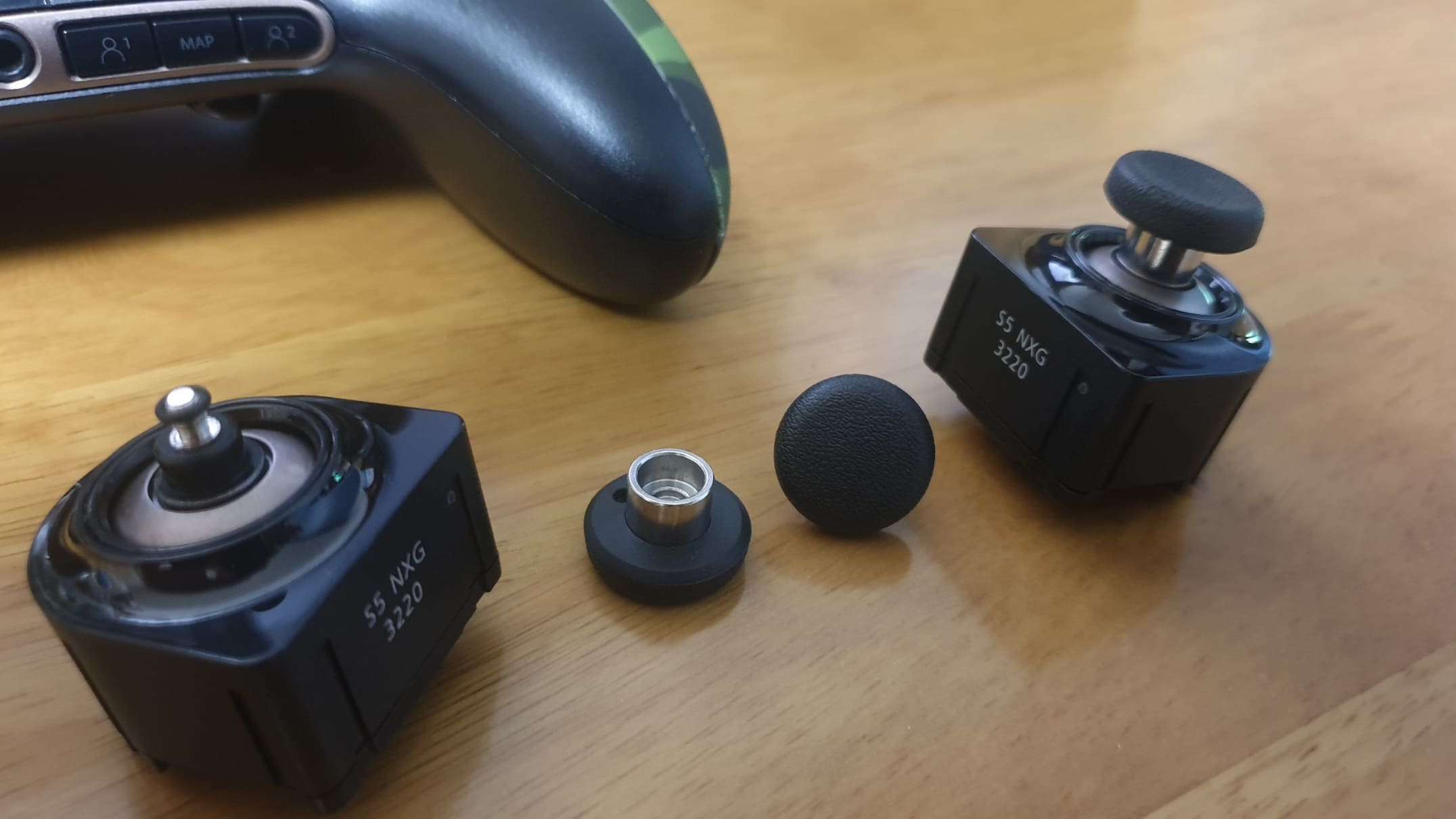 Thrustmaster eSwap X PRO 모듈